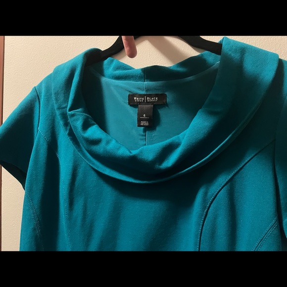 WHBM short sleeve top. - Picture 3 of 7